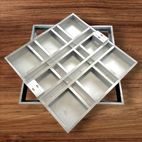 So Sánh Giá Cả Nắp Ngầm Inox và Chính Sách Hỗ Trợ 