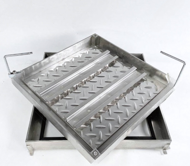 Cấu tạo của Nắp Tum Inox